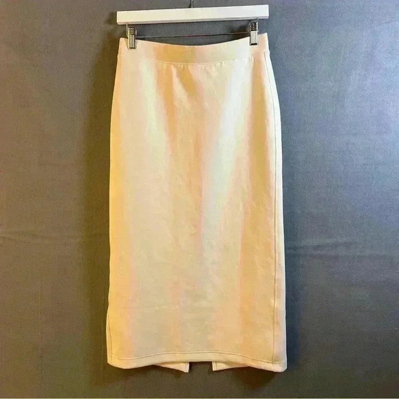 Unique - Picture 1 of 4